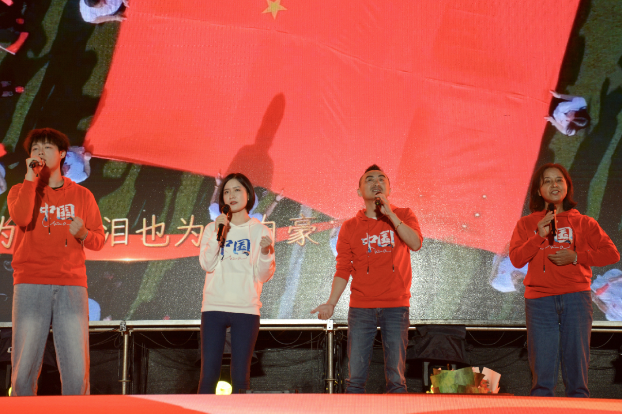 AB748D53F27E72F9D6A90EEA982052D8